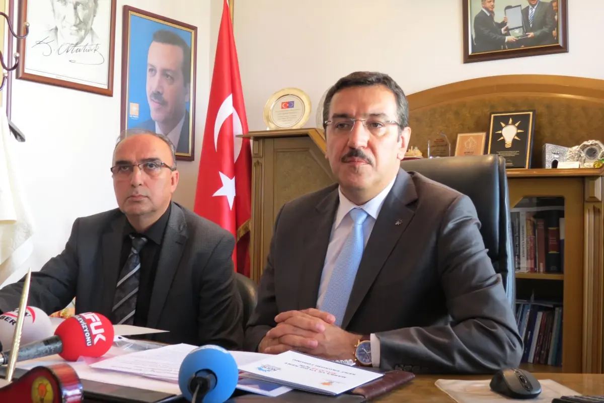 AK Parti\'den Kent Ekonomileri Forumu