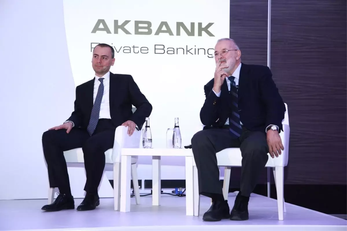 Akbank Private Banking 'Uzmanlar Konuşuyor' Etkinliği