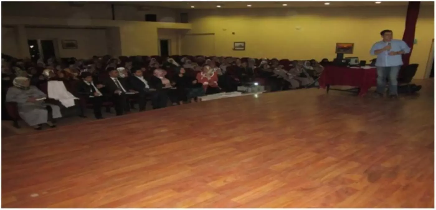 Bingöl\'de \'Kadın Sağlığı\' Eğitimi