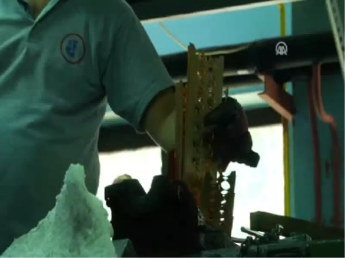 Darphane Kapılarını Aa\'ya Açtı