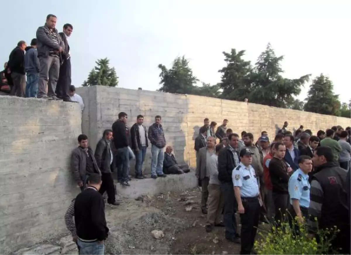 Düğün Hazırlığı Yapan Genç İntihar Etti