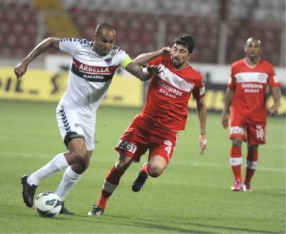 Mersin İdmanyurdu – Antalyaspor: 1-1