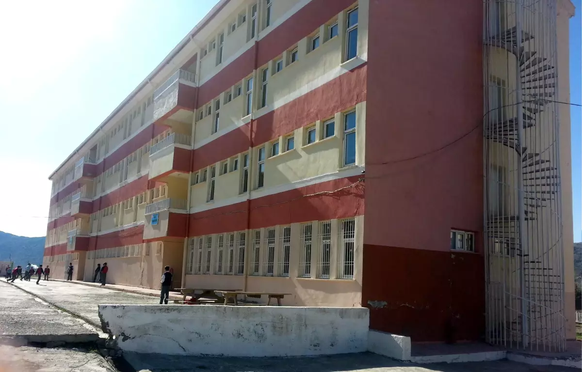 Sincik Yibo\'ya Yeni Pansiyon