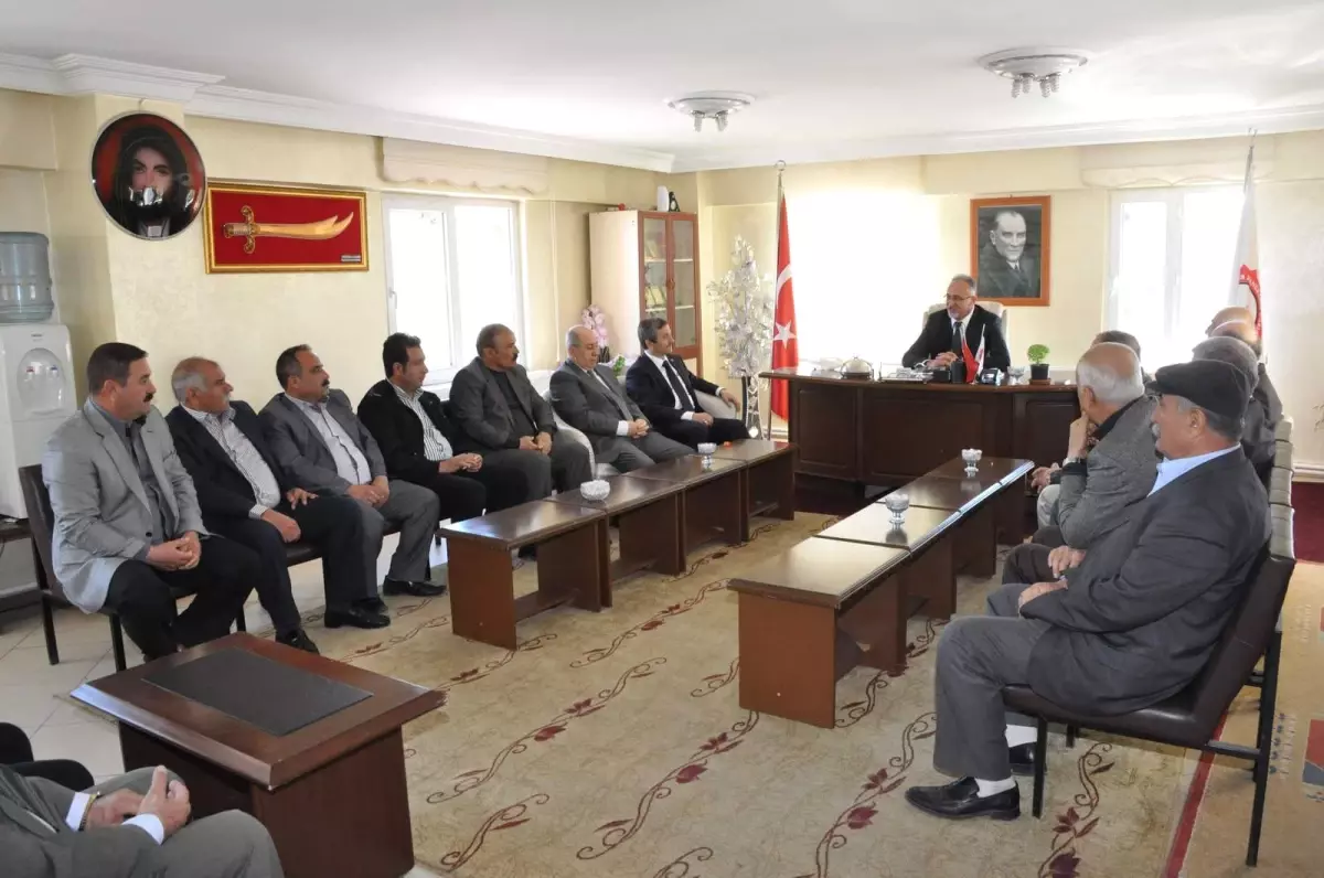 Tahmazoğlu\'ndan Alevi Kültür Derneğine Hayırlı Olsun Ziyareti