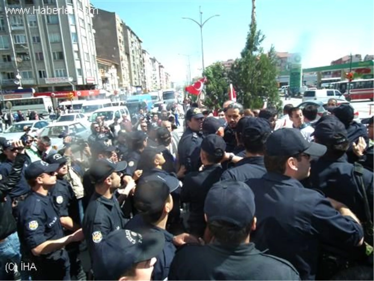 Akil İnsanlar Heyetine Tepki Yürüyüşü