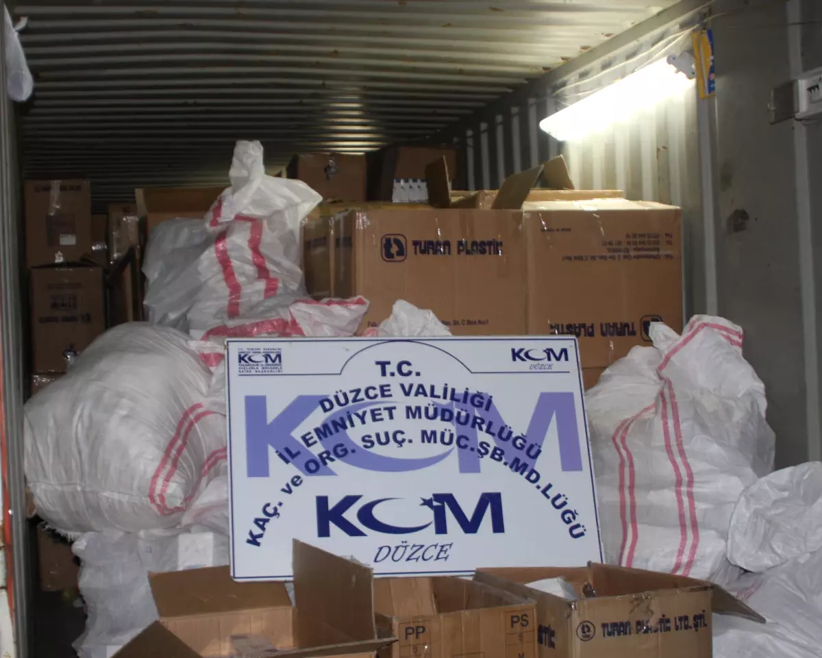 Düzce\'de 3 Ayda 1 Milyon Kaçak Sigara Ele Geçirildi