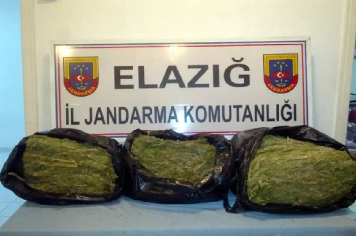 Elazığ\'da 10 Kilo 460 Gram Esrar Ele Geçirildi