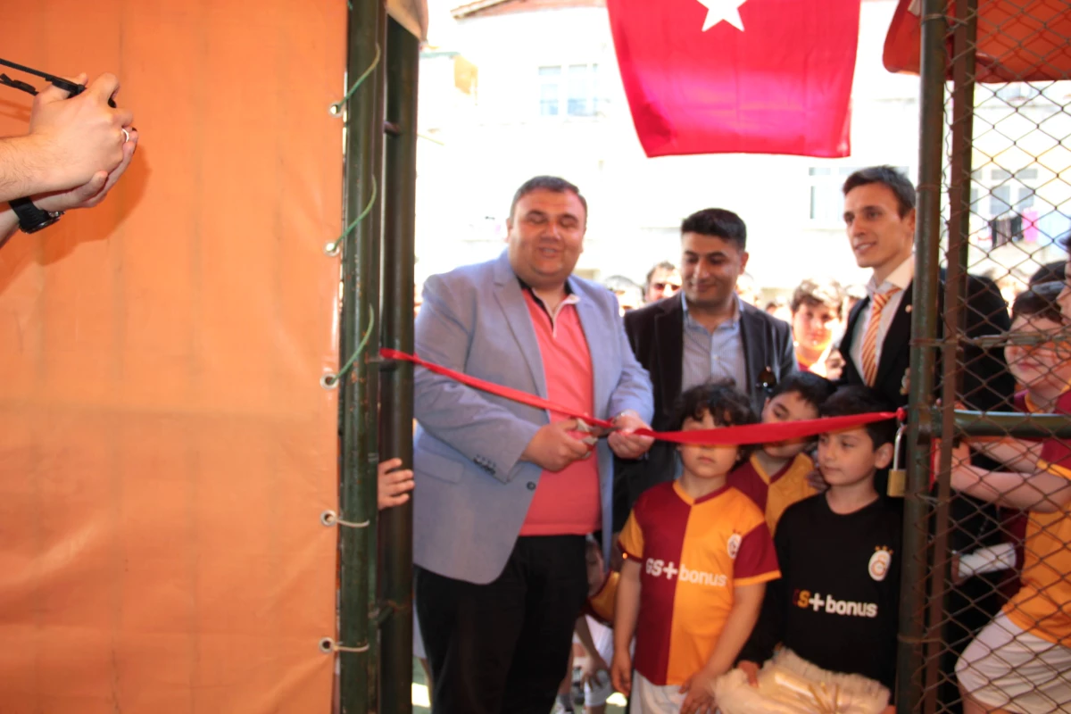 Fatsa\'da Galatasaray Futbol Okulu Açıldı