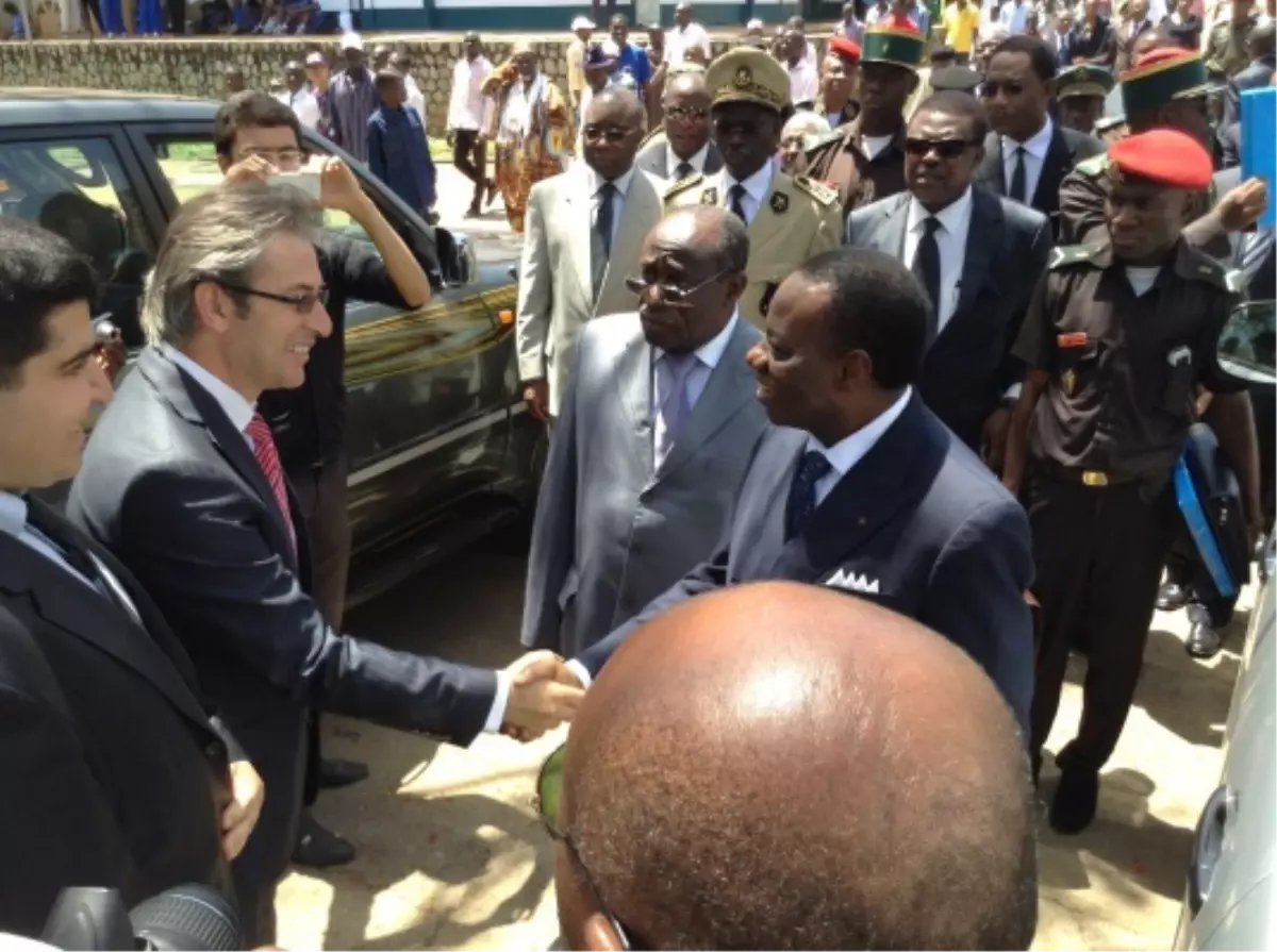 Kuyu Açılışına 2 Bakan Geldi