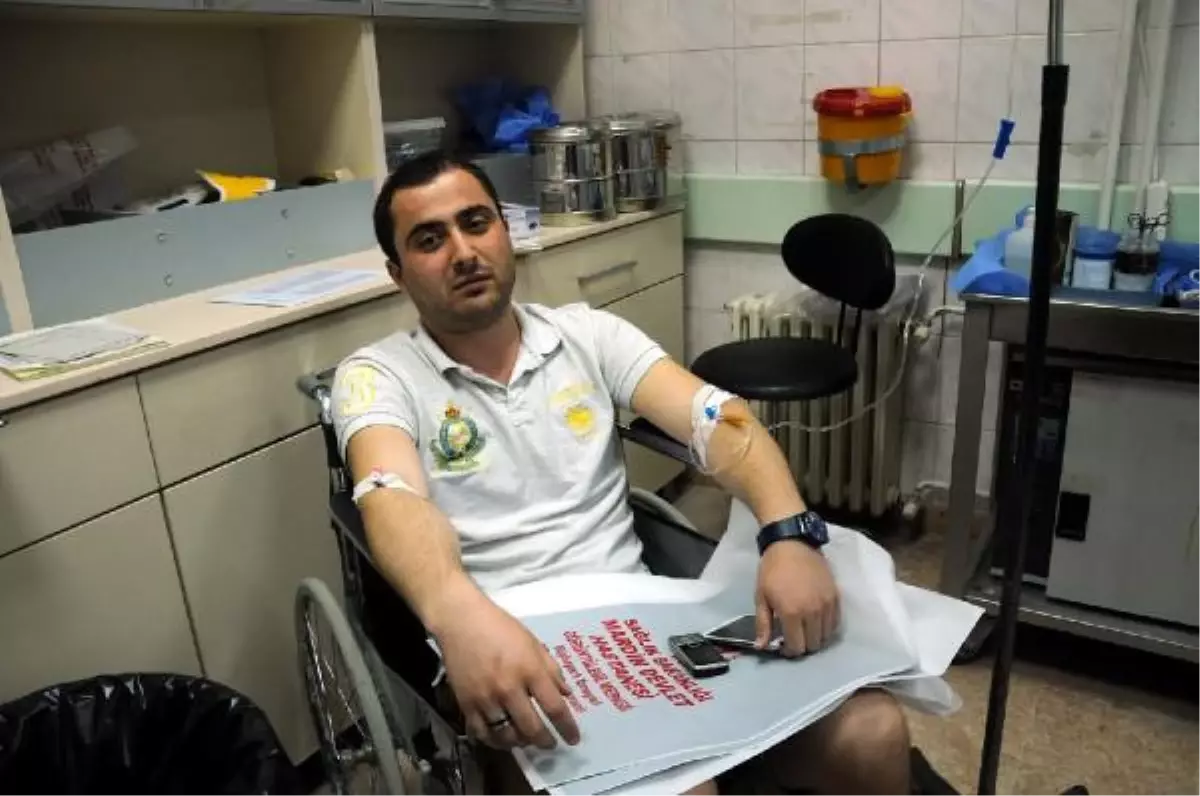 Minibüs Devrildi, 3 Öğretmen Yaralandı