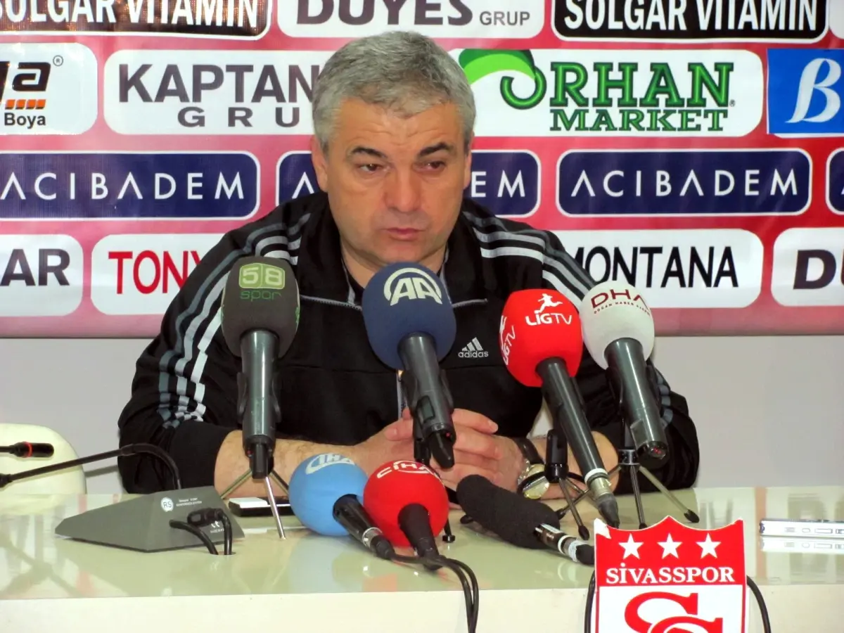 Sivasspor-İstanbul Büyükşehir Belediyespor Maçının Ardından