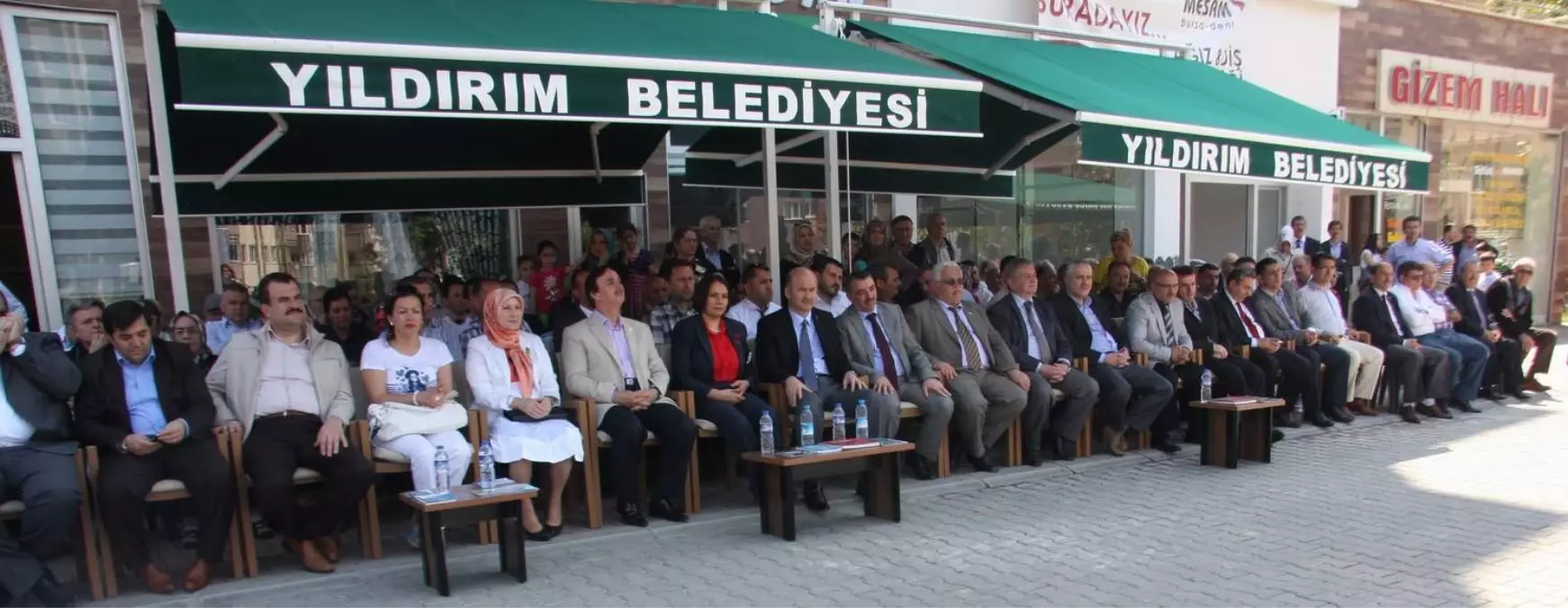 Yıldırım\'da Erguvan Şenlikleri