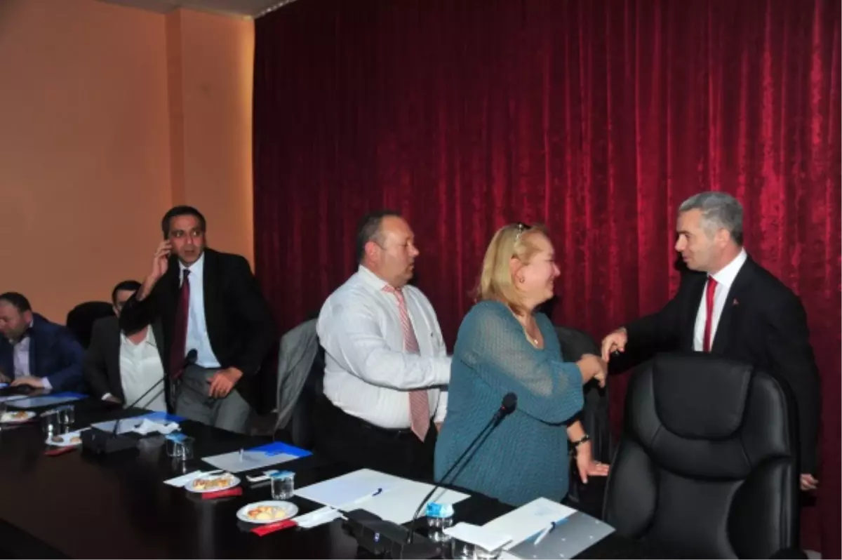 "Yönetime Katkı Sağlamak Bizleri De Mutlu Ediyor"