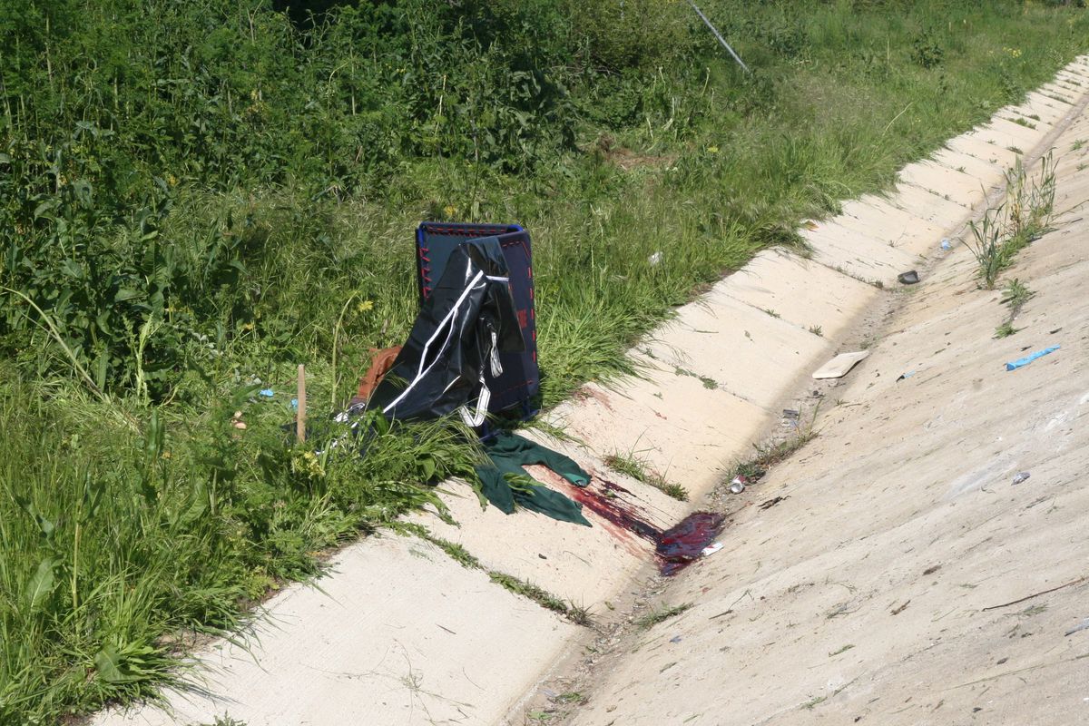 150 Kilometre Hızla İntihar Etti