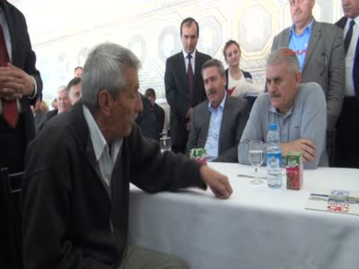 Şehit Babasından Bakan\'a Tepki