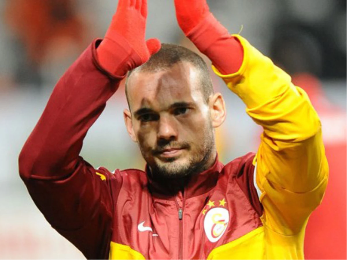 Terim Sneijder İçin Karar Verdi