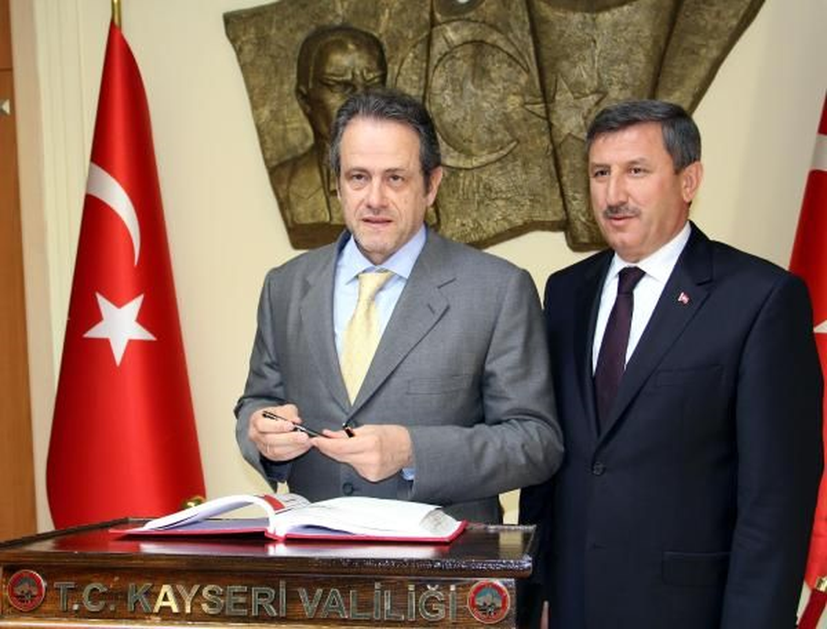 "Arkadaşlıklar Zor Durumlarda Belli Olur"