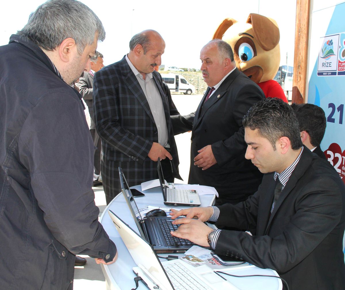Başkan Bakırcı Maç Bileti Satarsa