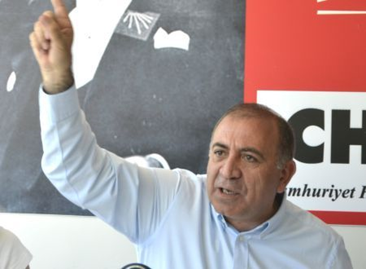 Chp\'li Tekin: "Bu Millet Ayranla Mayranla Uyumaz"