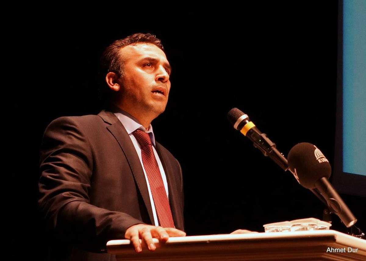 Edebiyatçılar Sezai Karakoç\'u Anlattı