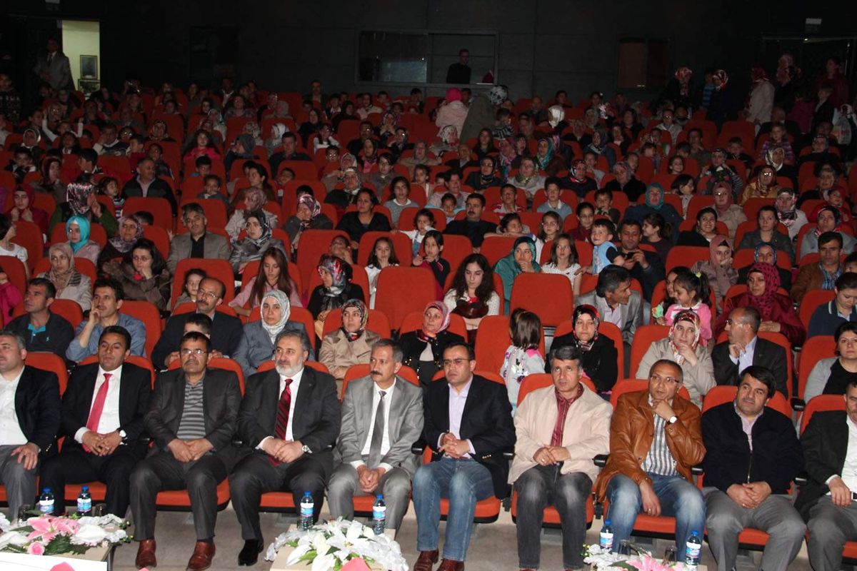 Kültür Merkezinde Kutlu Doğum Coşkusu Yaşandı