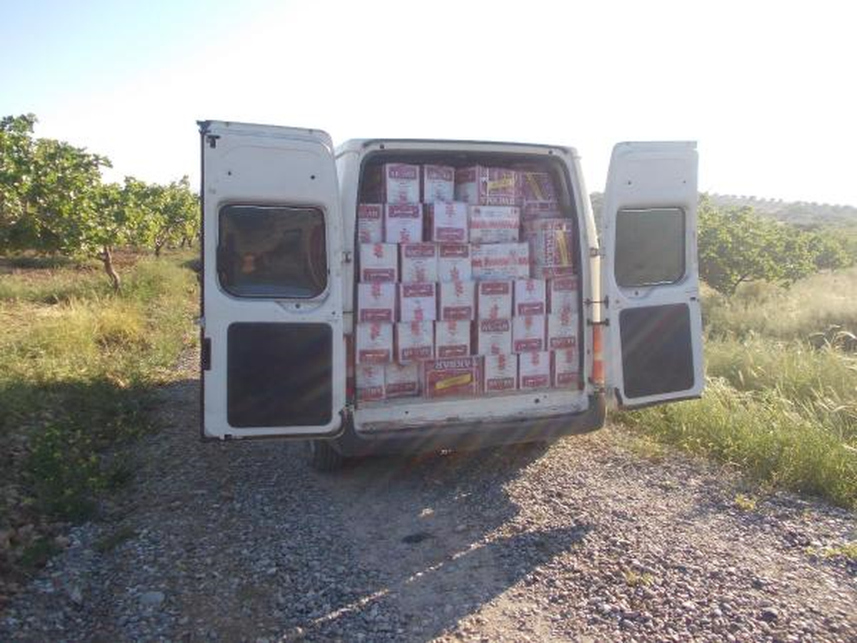 Nizip\'te 8 Ton Kaçak Çay Ele Geçirildi