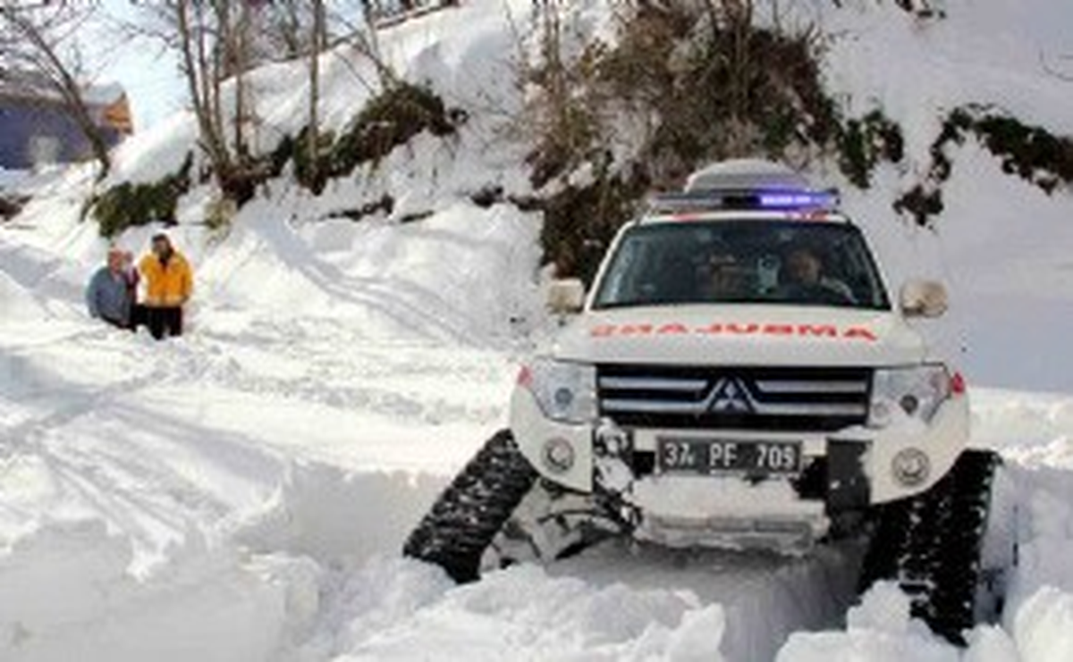 Sağlık Müdürlüğü\'ne Paletli Ambulans Gönderildi