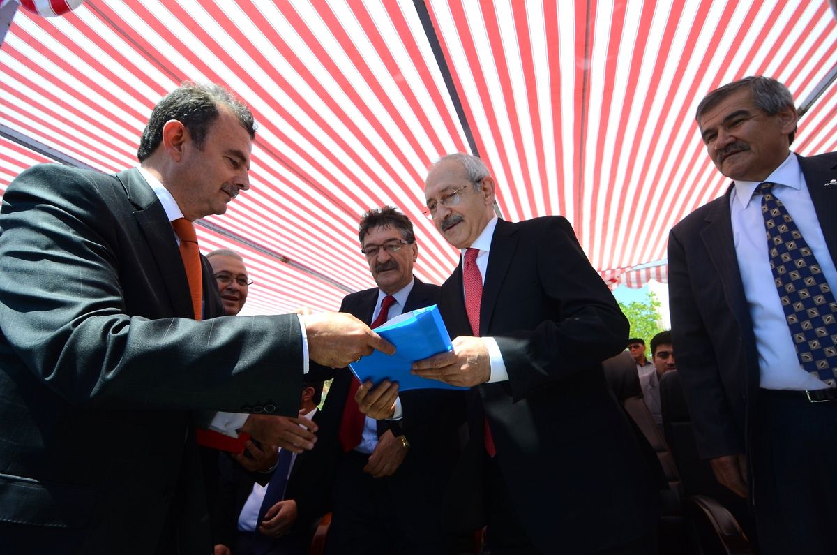 Sendikacılar Kılıçdaroğlu\'nu da Boş Geçmediler