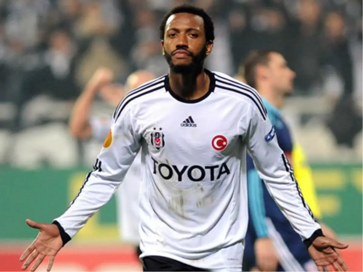 West Ham\'da Fernandes Sesleri