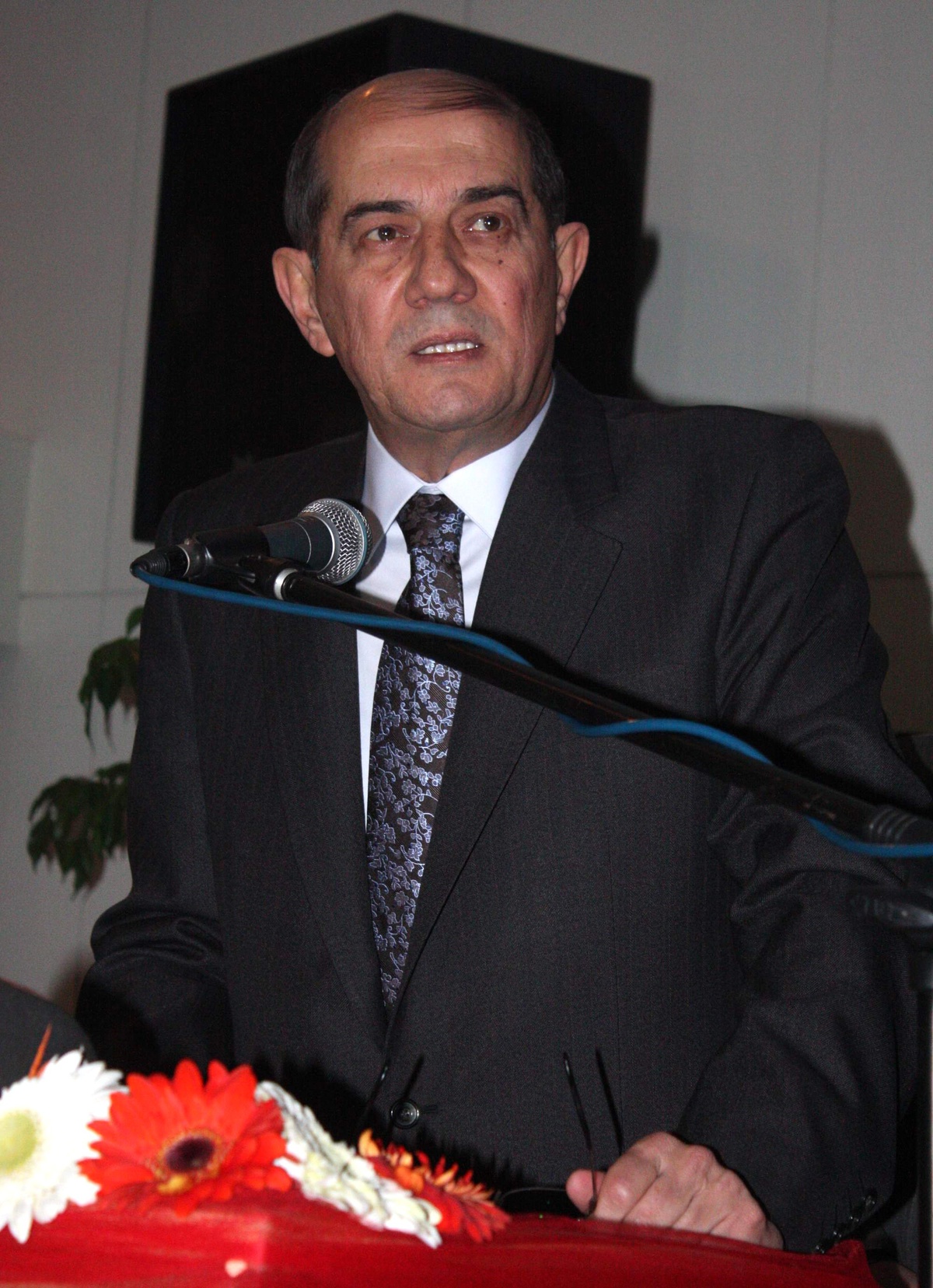 Başbakanın Faiz Müjdesi Esnafı Sevindirdi