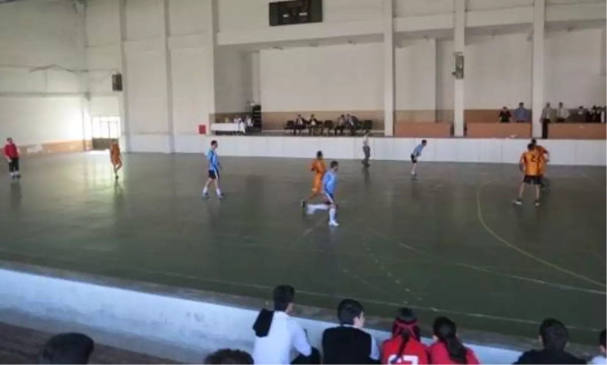 Kaymakamlık Futbol Turnuvası Başladı