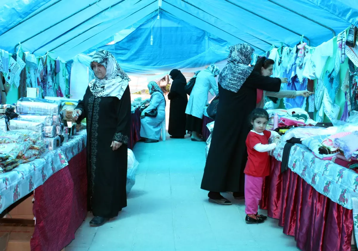 Semerkand Vakfı\'ndan Kadınlara Özel Kermes