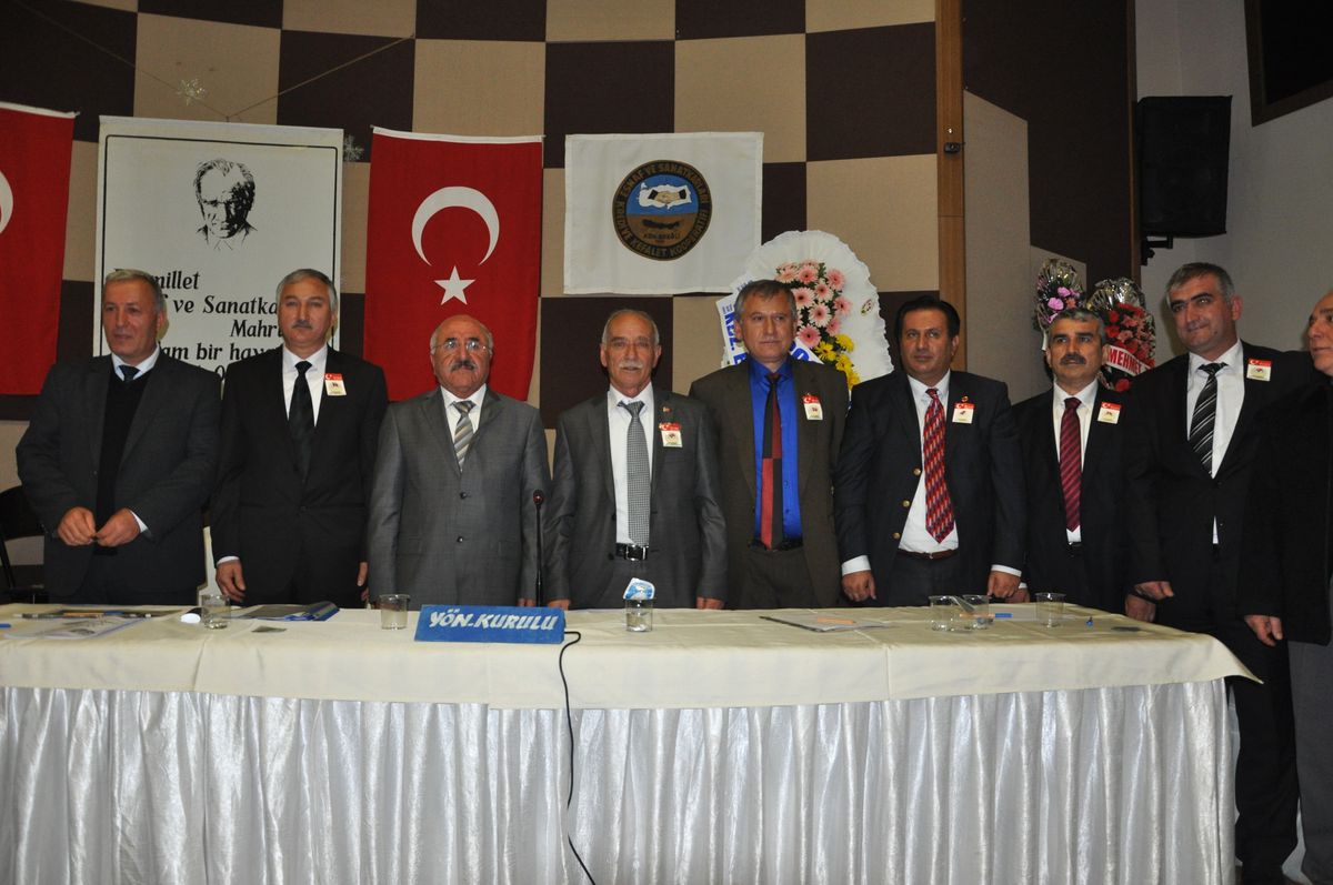 Tezel\'den Esnafa Kredi Kolaylığı Müjdesi