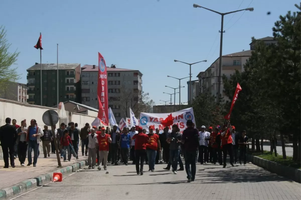 Ağrı\'da İşçi Bayramı Kutlamaları