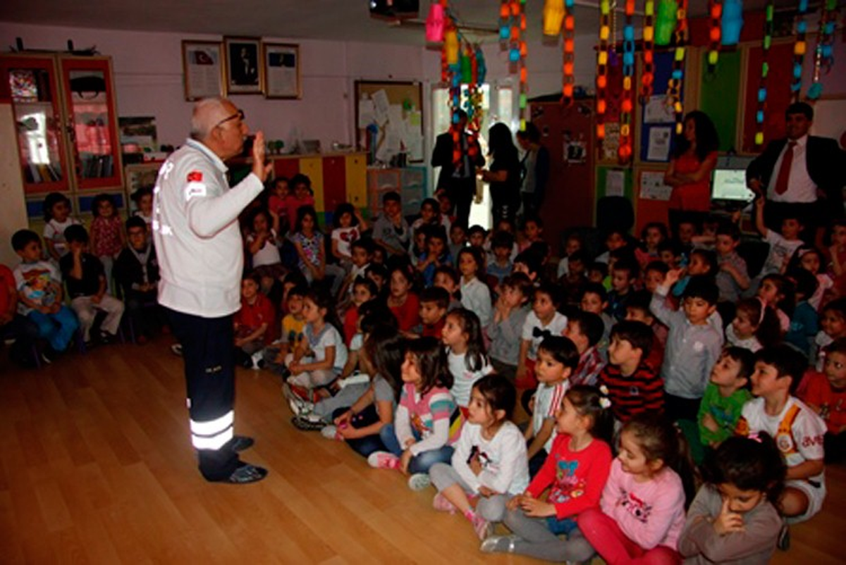 Anaokulu Öğrencilerine Acil Yardım Eğitimi