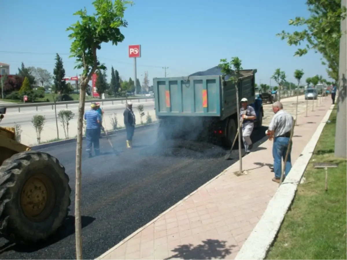 Asfalt Çalışmaları Sürüyor