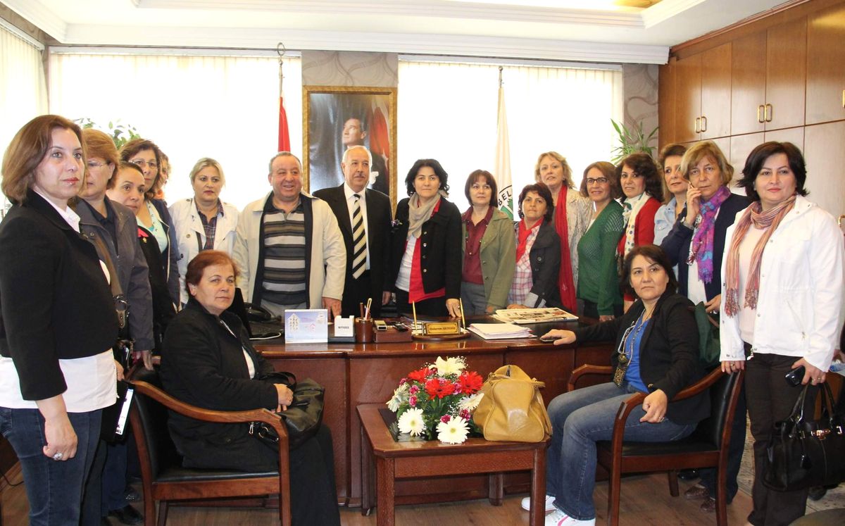 CHP Kadın Kolları Genel Başkanı Dokuzcan\'dan, Başkan Akdemir\'e Ziyaret