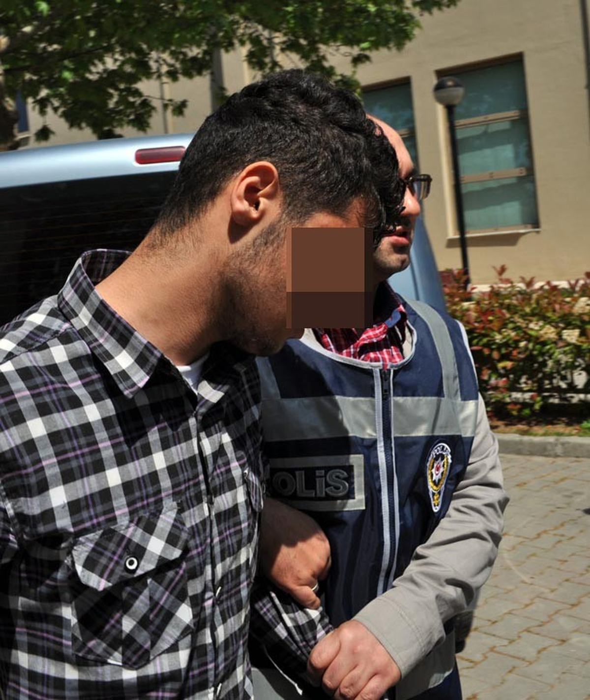 Cinayet Zanlısı Tutuklandı