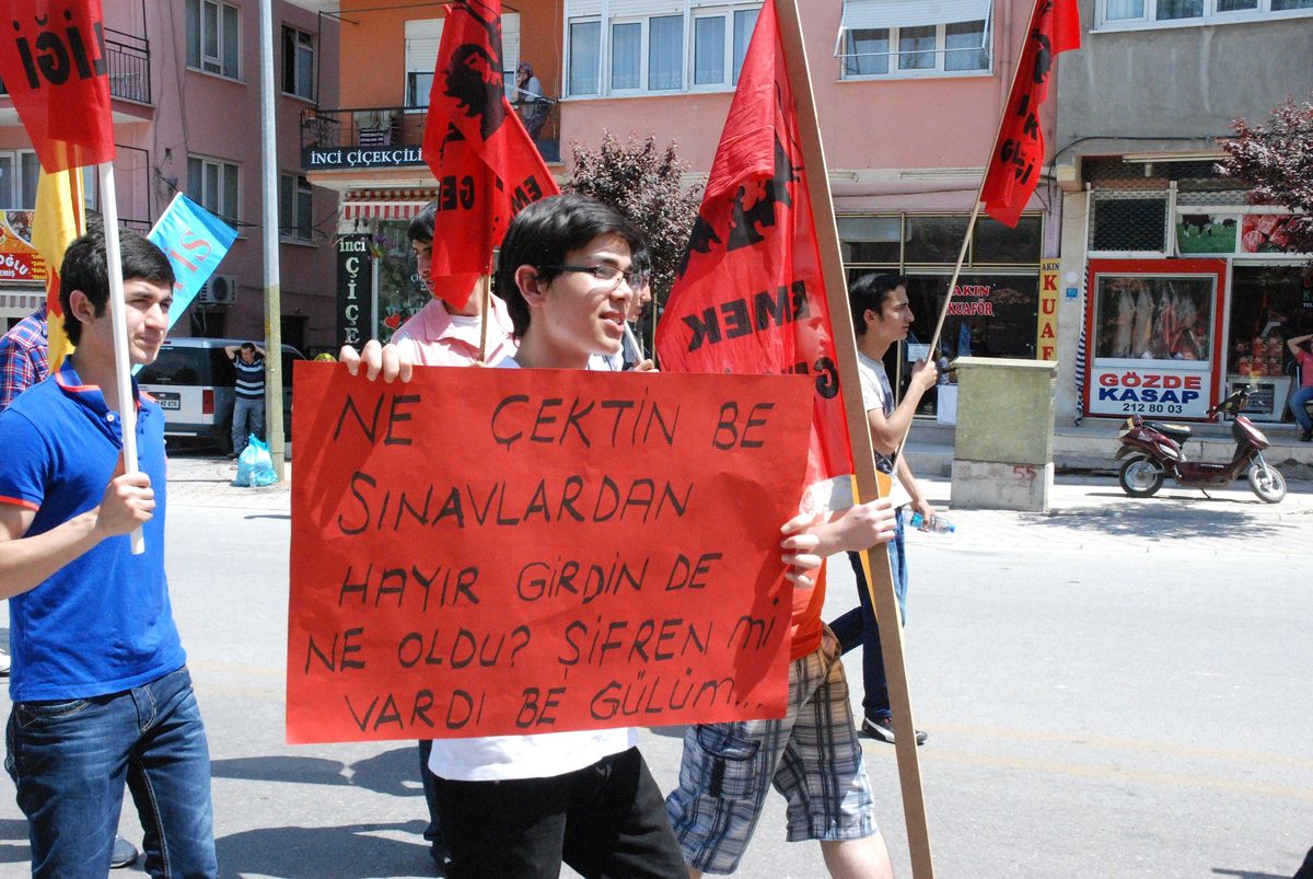 Denizli\'de 1 Mayıs Coşkuyla Kutlandı