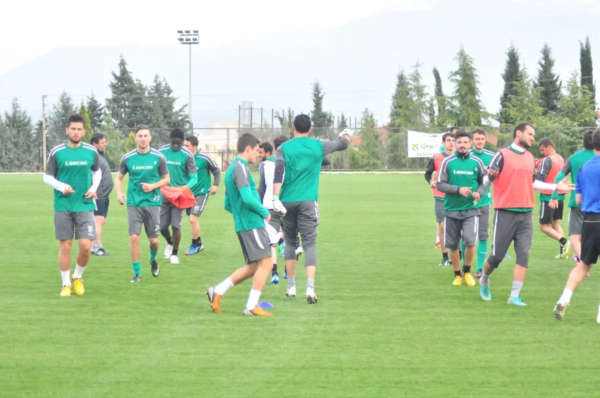 Denizlispor Deplasmanda Galibiyet İstiyor