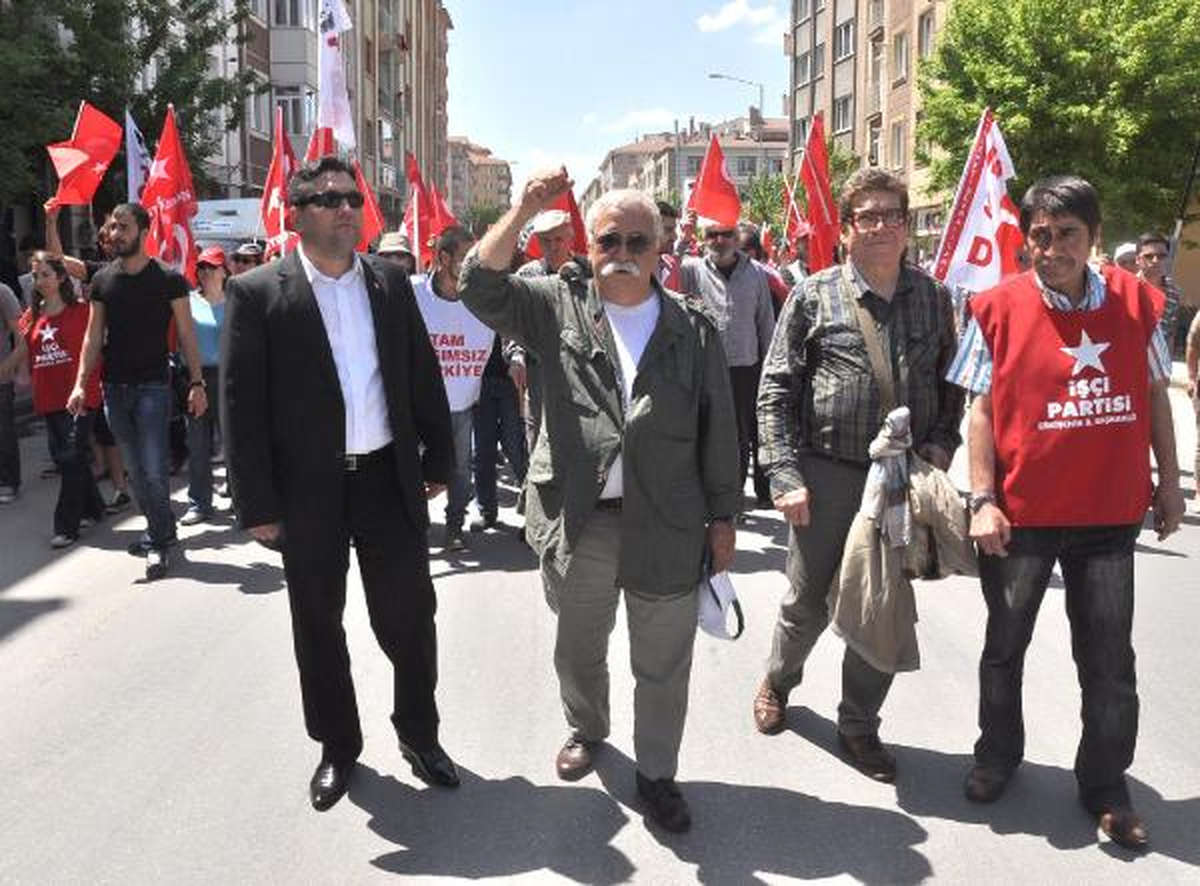 Eskişehir 1 Mayıs\'ı Taksim Meydanında Kutladı