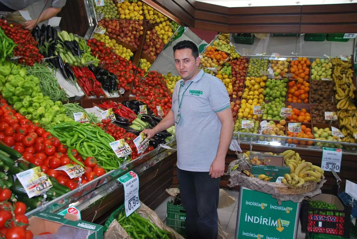 Pekdemir Çiftliği\'nden Aydınlılar\'a "Çarşamba Pazarı" Jesti