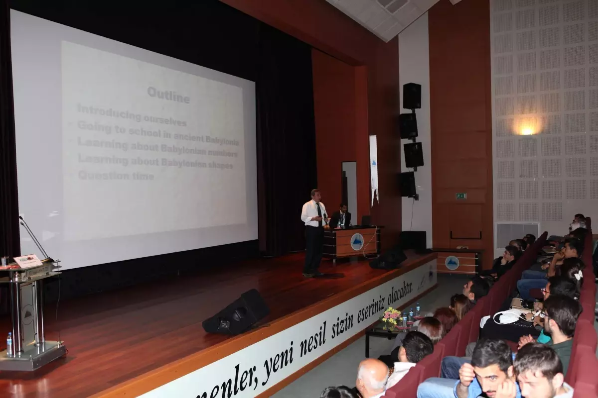 Üniversitede Iıı. Matematik Günleri Semineri Düzenlendi