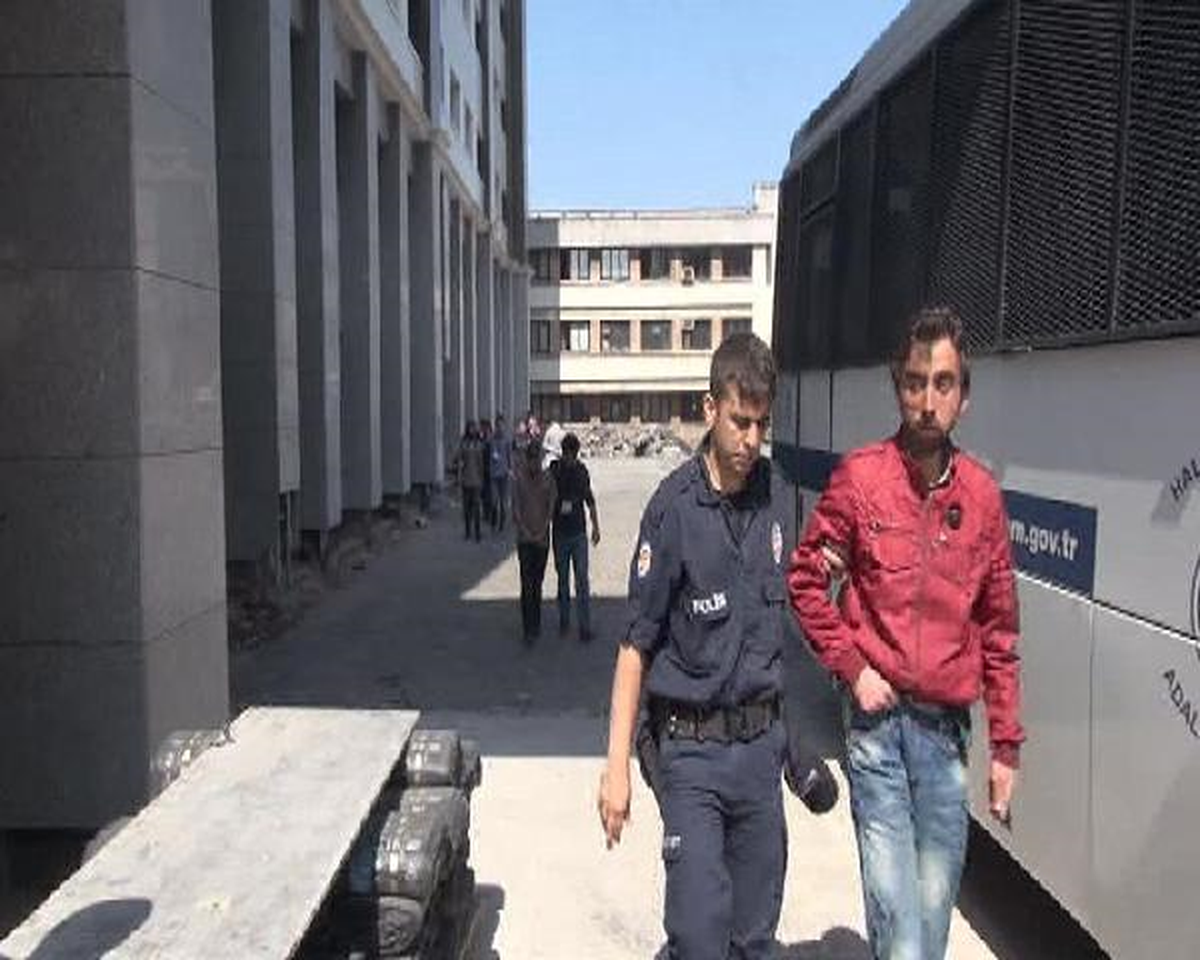 1 Mayıs\'ta Gözaltına Alınanlar Sağlık Kontrolünde