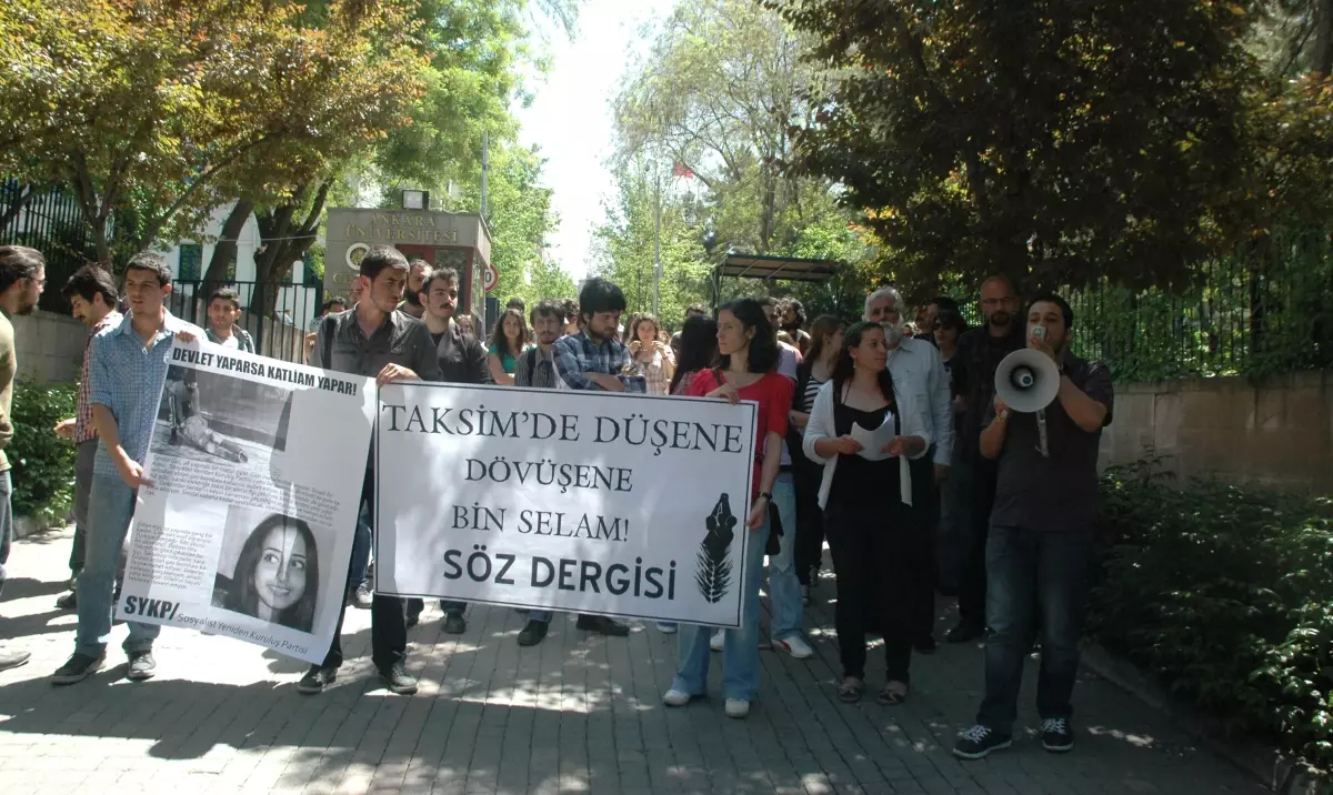 Ankara Üniversitesi\'nde 1 Mayıs Protestosu