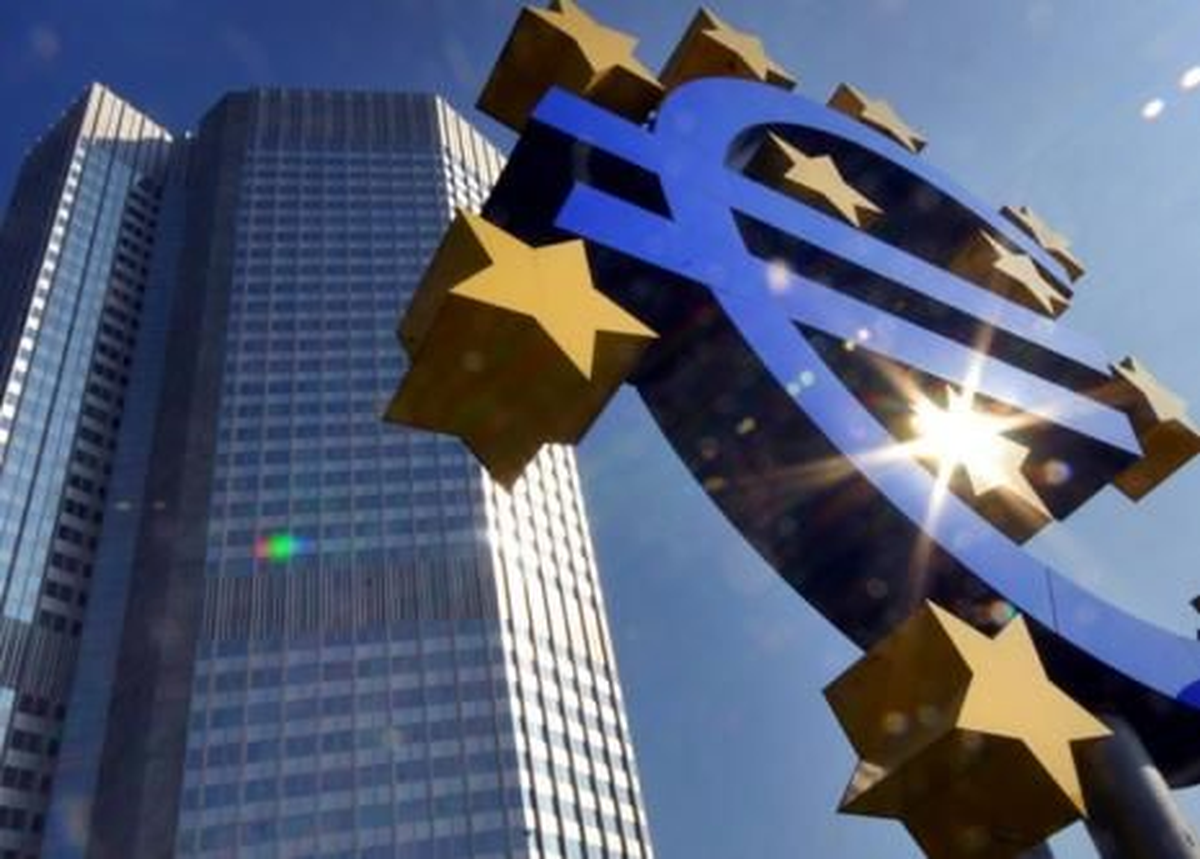 Avrupa Merkez Bankası, Politika Faizini Beklentiler Paralelinde Yüzde 0,75\'ten Rekor Düşük Seviye...