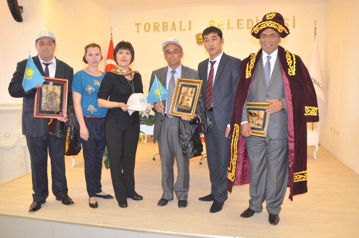 Başkan Uygur, Kazakıstanlı Mısafırlerı Ağırladı