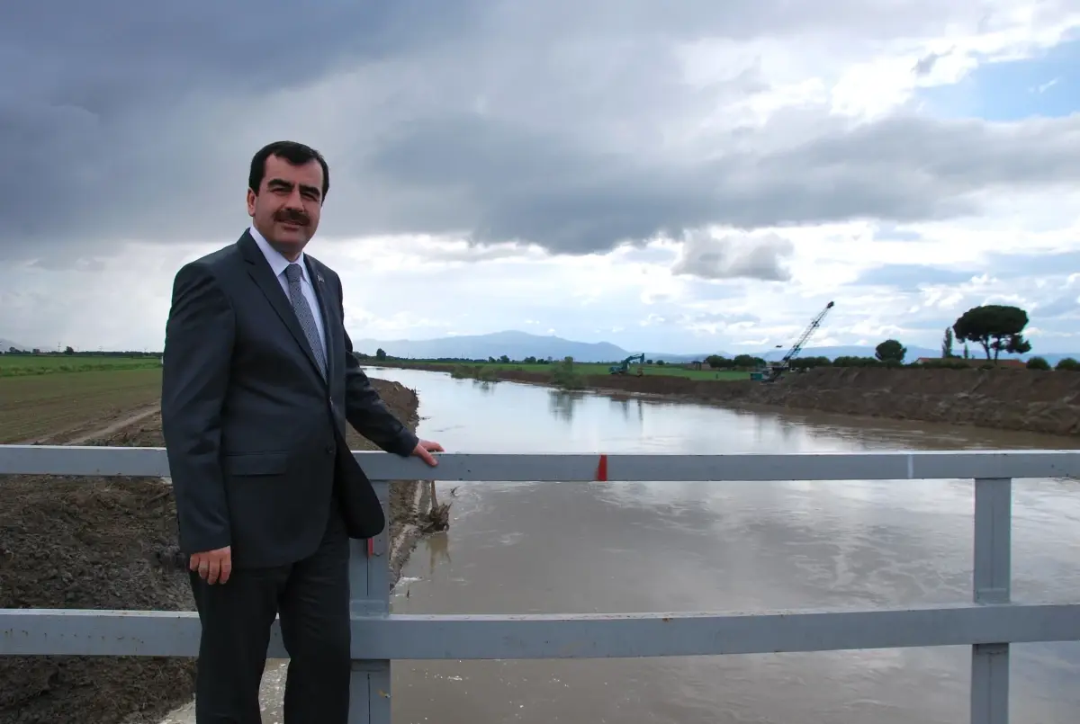 "Büyük Menderes Nehri\'nin Yatak Islahı 2013 Yılında İhale Edilecek"