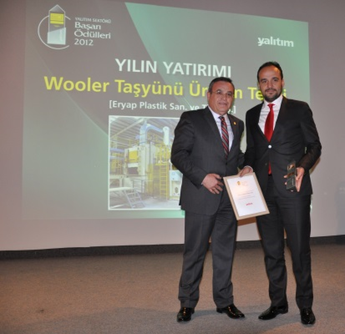 Eryap\'a Wooler ile "Yılın Yatırımı" Ödülü