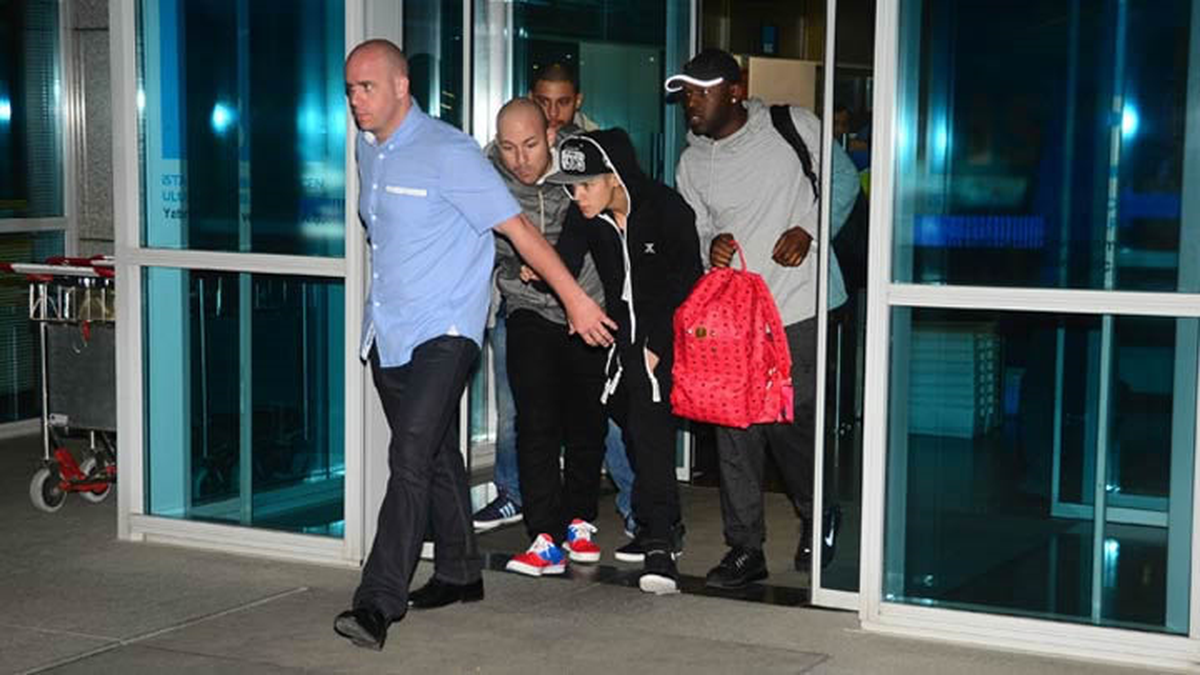 İstanbul'da Bieber Skandalı!